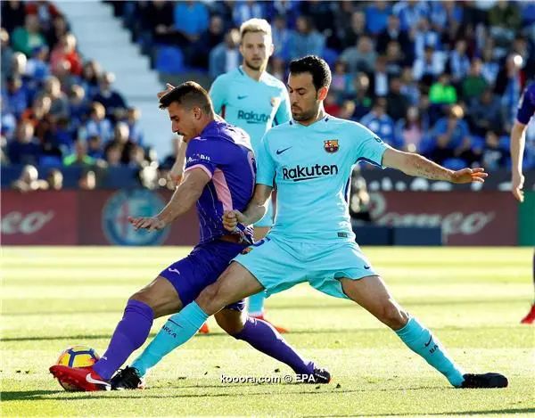 ?i=epa%2fsoccer%2f2017-11%2f2017-11-18%2f2017-11-18-06337423_epa