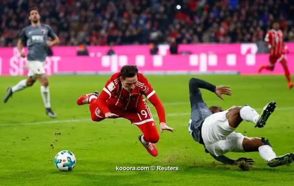 ?i=reuters%2f2017-11-18%2f2017-11-18t161558z_1400948827_rc18d95c6810_rtrmadp_3_soccer-germany-bay-aug_reuters