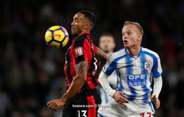?i=reuters%2f2017-11-18%2f2017-11-18t165237z_2069614143_rc1e6dd3e100_rtrmadp_3_soccer-england-bou-hdd_reuters