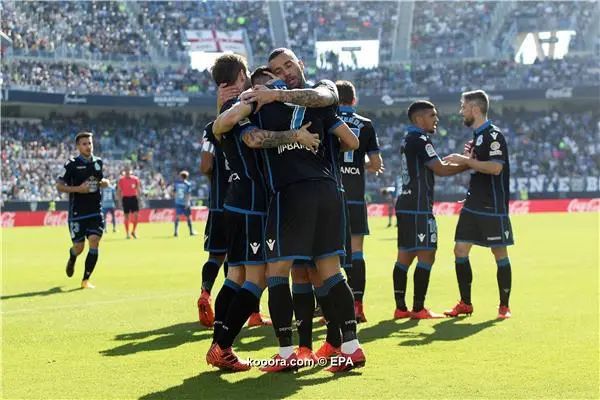 ?i=epa%2fsoccer%2f2017-11%2f2017-11-19%2f2017-11-19-06338547_epa