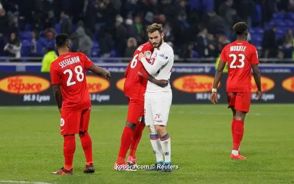 ?i=reuters%2f2017-11-19%2f2017-11-19t175942z_147662385_rc139e476400_rtrmadp_3_soccer-france-lyo-mpl_reuters