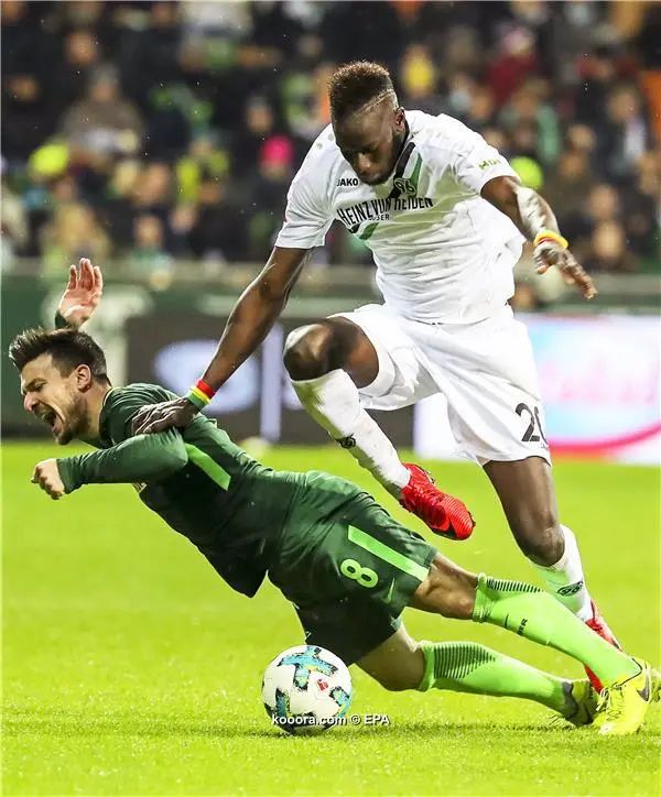 ?i=epa%2fsoccer%2f2017-11%2f2017-11-19%2f2017-11-19-06339171_epa