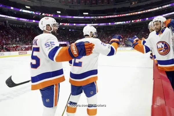 ?i=reuters%2f2017-11-19%2f2017-11-19t231905z_912156502_nocid_rtrmadp_3_nhl-new-york-islanders-at-carolina-hurricanes_reuters