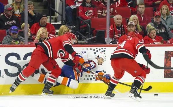 ?i=reuters%2f2017-11-19%2f2017-11-19t231917z_1530187527_nocid_rtrmadp_3_nhl-new-york-islanders-at-carolina-hurricanes_reuters