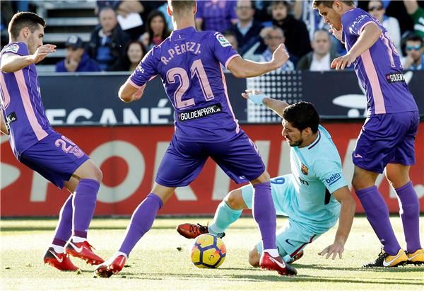 من مباراة برشلونة وليجانيس