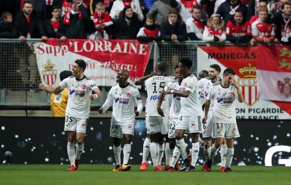 لاعبو أميان