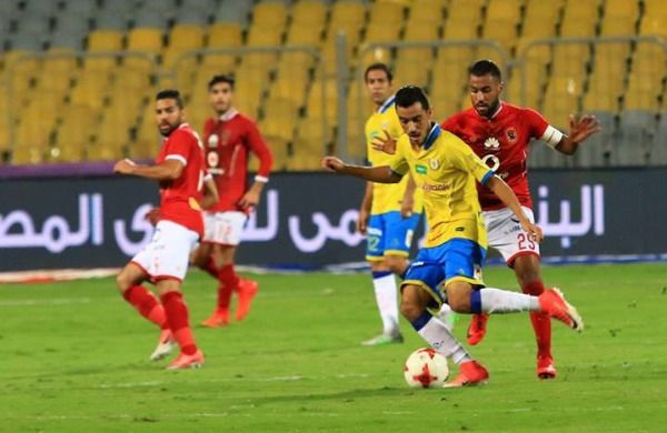 من لقاء الأهلي والإسماعيلي 