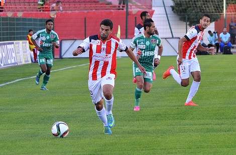 من لقاء سابق بين الفريقين 