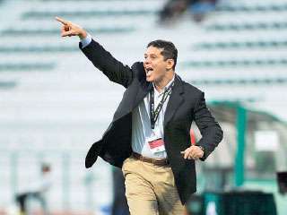 أيمن الرمادي