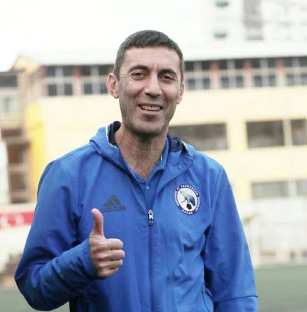 آرمين صنميان