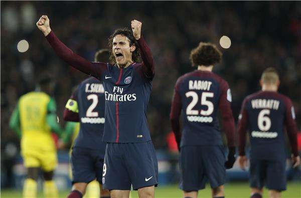 لاعبو باريس سان جيرمان