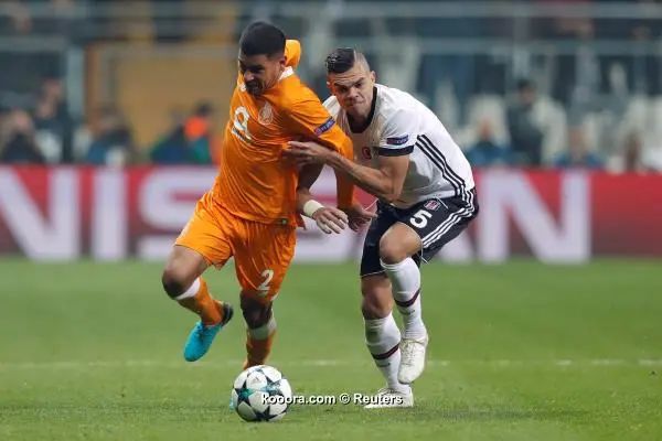 ?i=reuters%2f2017-11-21%2f2017-11-21t183617z_1438167582_rc144d470600_rtrmadp_3_soccer-champions-bes-por_reuters