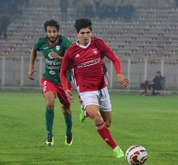 لاعبو النجم الساحلي