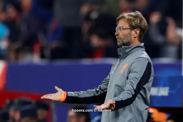 ?i=albums%2fmatches%2f1068325%2f2017-11-21t211800z_1871790405_rc1918e63b50_rtrmadp_3_soccer-champions-sev-liv_reuters