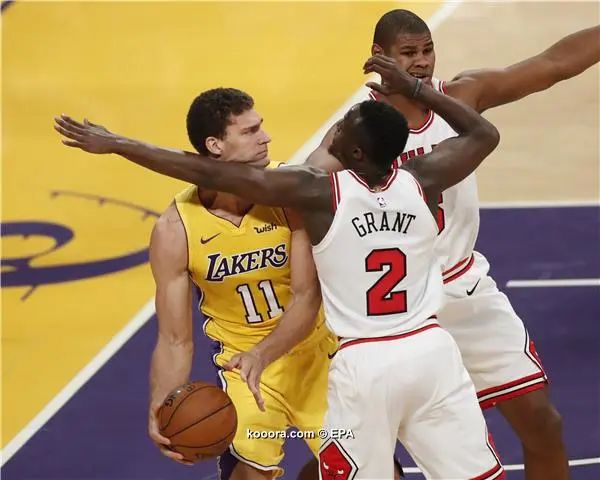 ?i=epa%2fbasketball%2f2017-11%2f2017-11-22-06343226_epa
