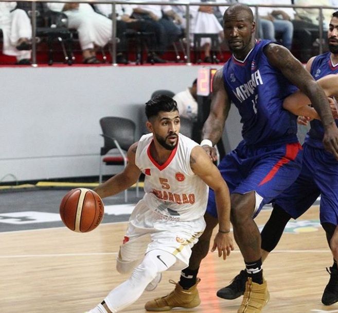 جانب من مباراة المنامة والمحرق