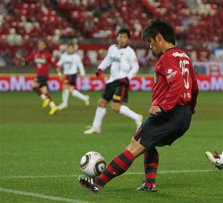 عندما قام بصناعة الهدف الثاني للمهاجم البرازيلي ماركينيوس بالدوري الياباني