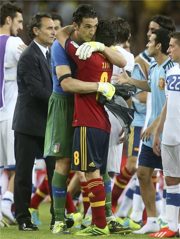 بوفون وتشافي 