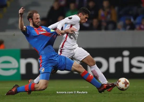 ?i=reuters%2f2017-11-23%2f2017-11-23t181548z_1392353596_rc14d6ed12c0_rtrmadp_3_soccer-europa-vpl-sbu_reuters