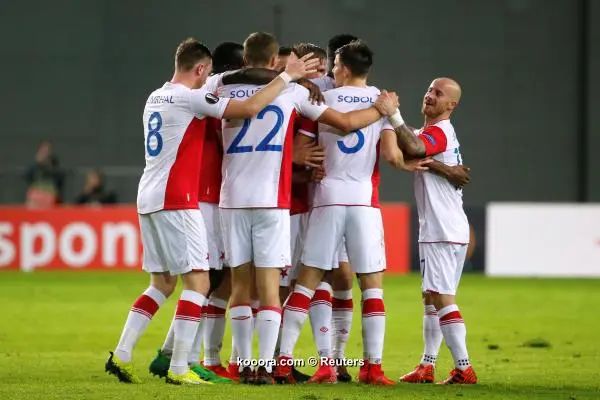 ?i=reuters%2f2017-11-23%2f2017-11-23t205454z_1631314264_rc176bcc2fc0_rtrmadp_3_soccer-europa-mta-slp_reuters
