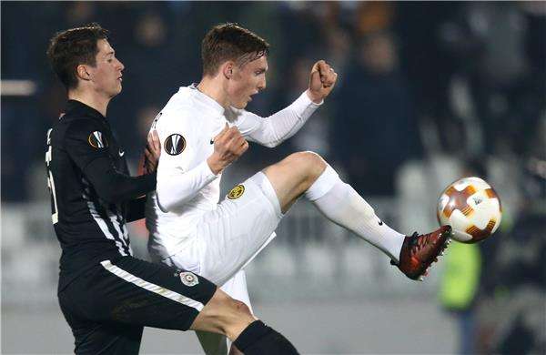 جانب من لقاء بارتيزان ويانج بويز