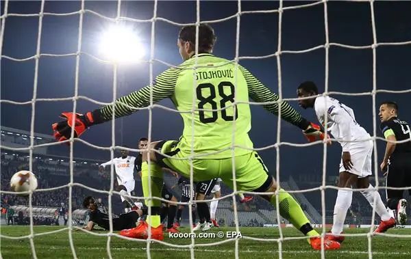 ?i=epa%2fsoccer%2f2017-11%2f2017-11-23%2f2017-11-23-06346673_epa