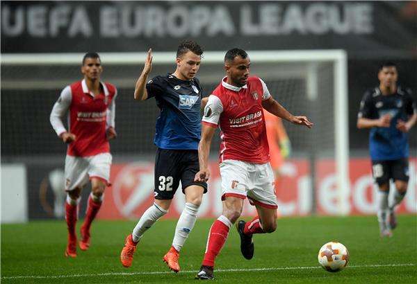 من لقاء براجا وهوفنهايم