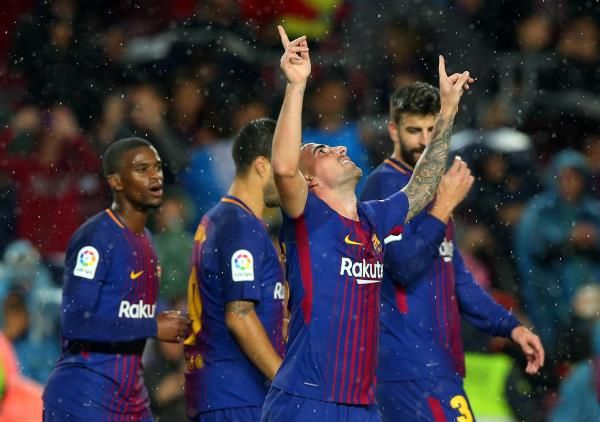 لاعبو برشلونة 