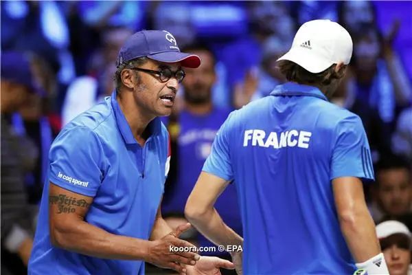 ?i=epa%2ftennis%2f2017-11%2f2017-11-24-06348326_epa