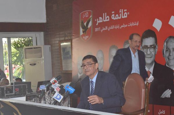 محمود طاهر 