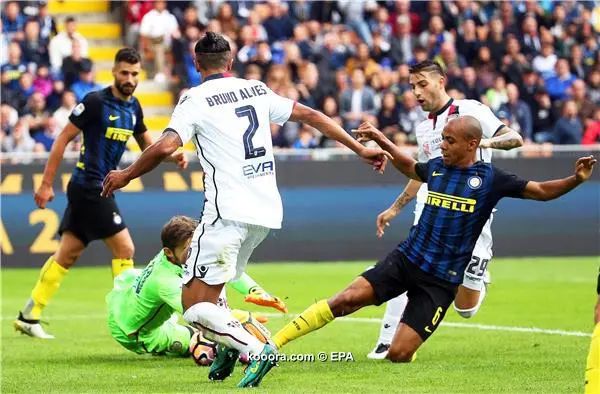 ?i=epa%2fsoccer%2f2016-10%2f2016-10-16%2f2016-10-16-05587885_epa