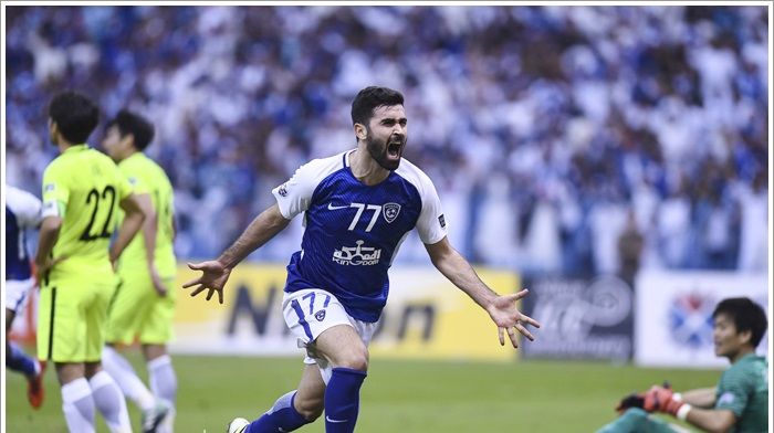 من مواجهة الهلال وأوراوا