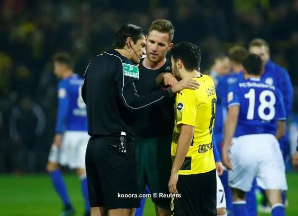 ?i=reuters%2f2017-11-25%2f2017-11-25t163425z_1168778390_rc11bf9e59c0_rtrmadp_3_soccer-germany-dor-s04_reuters