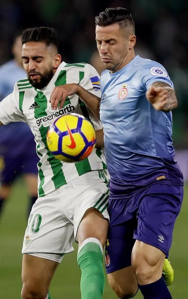 ?i=albums%2fmatches%2f1014408%2f20171125-636472332130512199w_efe