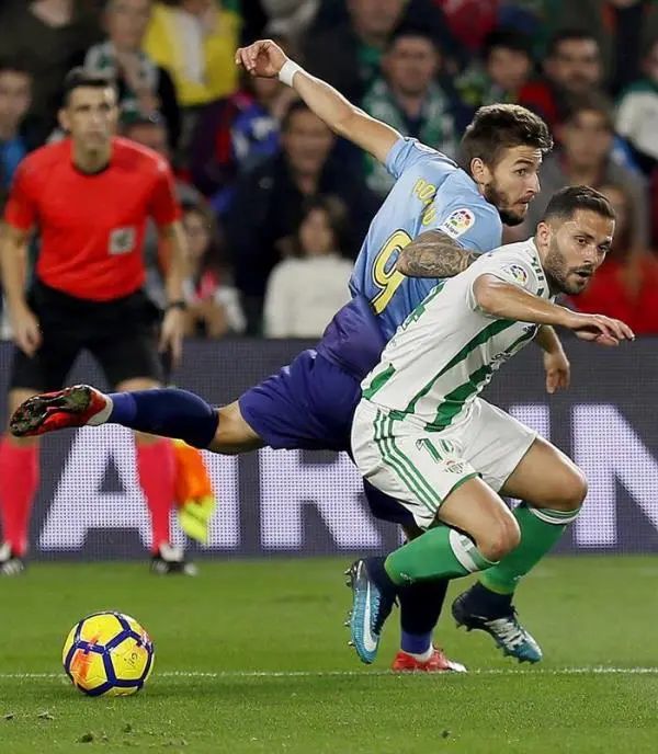 ?i=albums%2fmatches%2f1014408%2f20171125-636472334572380199w_efe