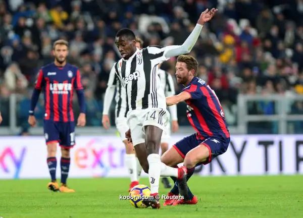 ?i=reuters%2f2017-11-26%2f2017-11-26t211402z_745344853_rc1848a74060_rtrmadp_3_soccer-italy-juv-cro_reuters