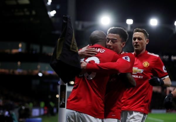 فرحة لاعبي مانشستر يونايتد