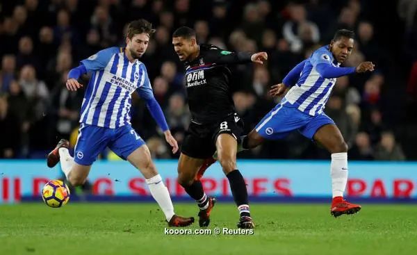 ?i=reuters%2f2017-11-28%2f2017-11-28t202522z_591941086_rc1650ba3640_rtrmadp_3_soccer-england-brh-cry_reuters