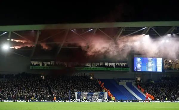 ?i=reuters%2f2017-11-28%2f2017-11-28t200831z_1245074653_rc1aae1aef50_rtrmadp_3_soccer-england-brh-cry_reuters