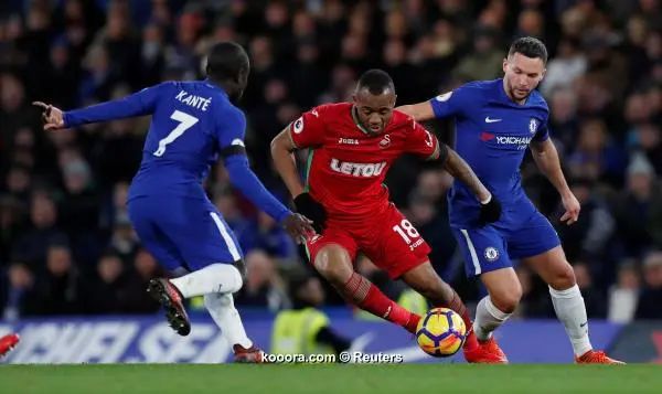 ?i=reuters%2f2017-11-29%2f2017-11-29t212728z_1215726992_rc17045451a0_rtrmadp_3_soccer-england-che-swa_reuters