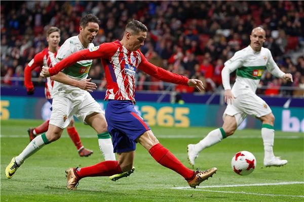 لقطة من مباراة أتلتيكو مدريد وإلتشي