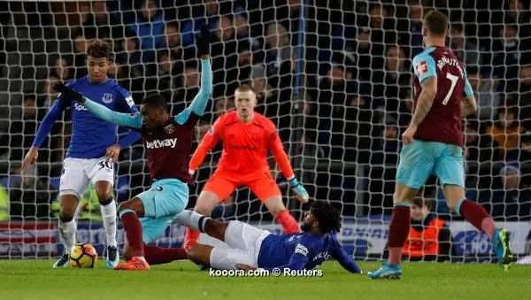 ?i=reuters%2f2017-11-29%2f2017-11-29t212229z_683368657_rc1a3e038950_rtrmadp_3_soccer-england-eve-whu_reuters