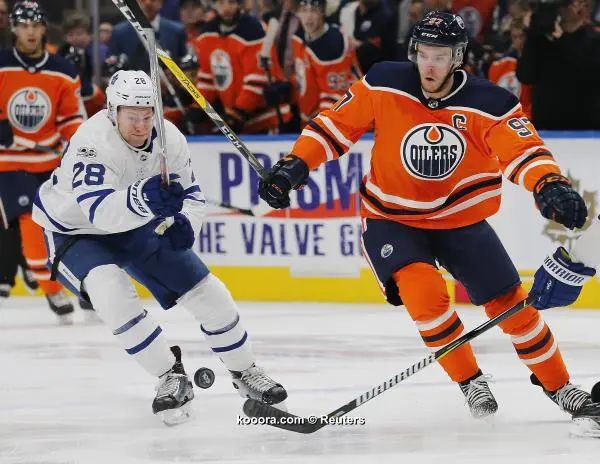 ?i=reuters%2f2017-12-01%2f2017-12-01t030826z_551767462_nocid_rtrmadp_3_nhl-toronto-maple-leafs-at-edmonton-oilers_reuters