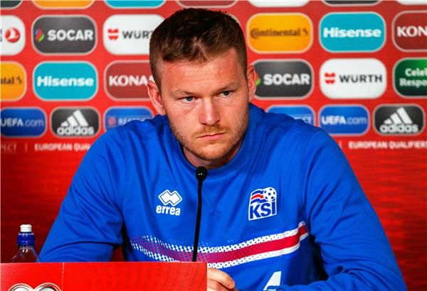 آرون جونارسون