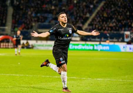 مصطفى سيماك مسجل هدف التعادل