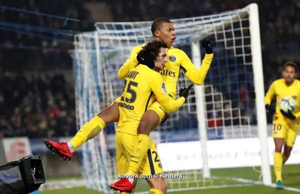 ?i=reuters%2f2017-12-02%2f2017-12-02t165050z_1134361383_rc1ecb8c6190_rtrmadp_3_soccer-france-str-psg_reuters