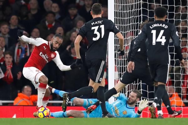 دي خيا تألق أمام آرسنال