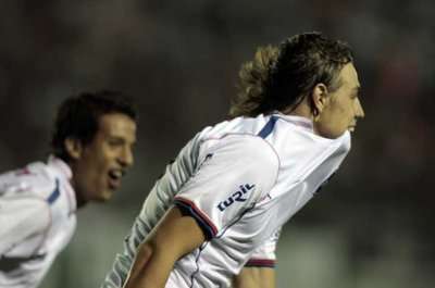 فرحة لاعب ناسيونال سباستيان كواتيس بعد تسجيل الهدف الاول