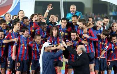 برشلونة يتوج بلقبه الأول