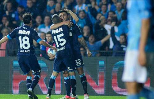 لاعبو راسينج